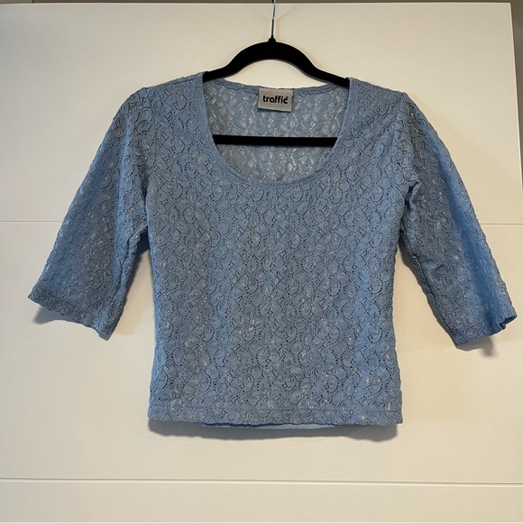 Traffic | Y2K Lace Shirt - Picture 1 of 13